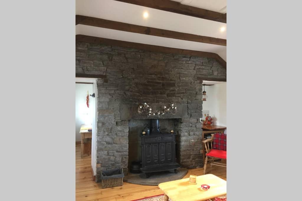 Red Stonecutters Cottage, Doolin Carrowauff Exterior photo