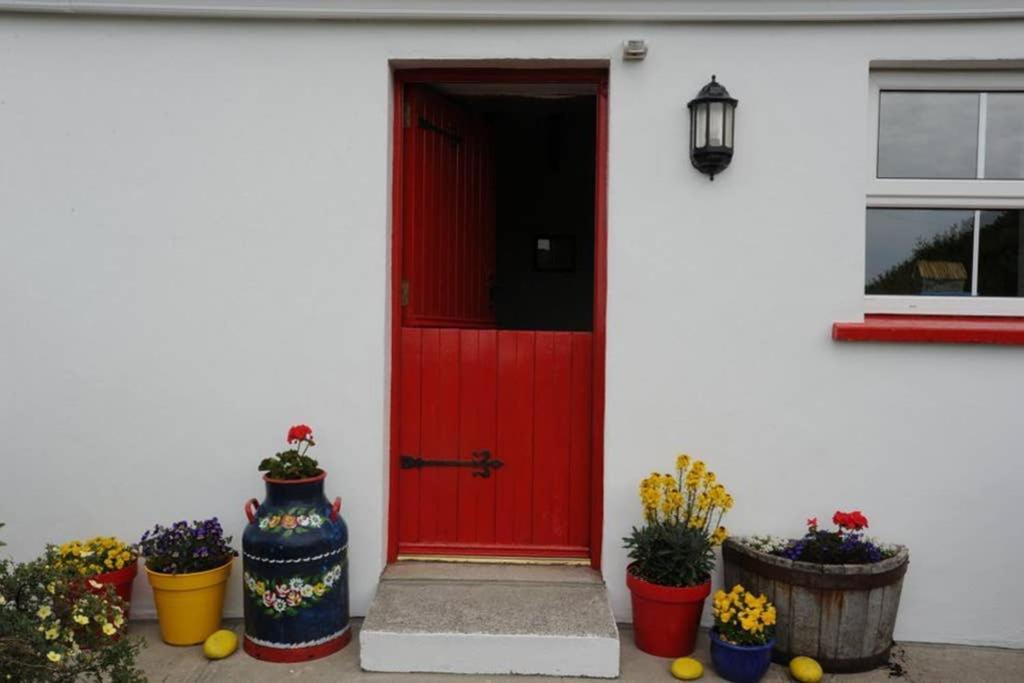 Red Stonecutters Cottage, Doolin Carrowauff Exterior photo